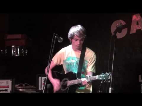 Ian Prowse's  Monday Club 7.1.13 - Mike Chang - Rainy Days