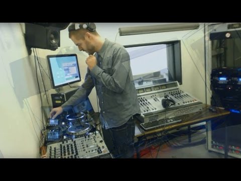 Kr!z in TweakFM (Token)