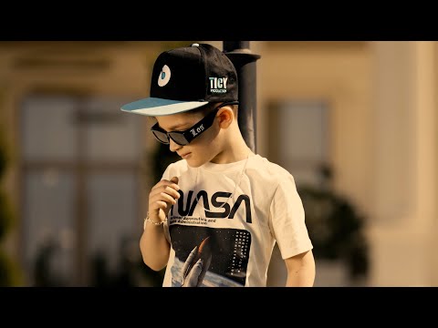 Ticy si Ticy Jr  ( Erik )  Balans Balans  Manele noi