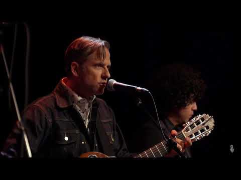 Calexico - The Town & Miss Loraine (Live on eTown)