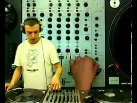 22:30:00 - Ed Vertov @ RTS.FM Moscow Studio - 23.03.2010: DJ Set