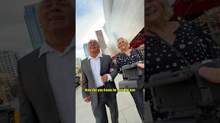 Download lagu I asked cute strangers how they fell in love #cutecouple #insta360 mp3