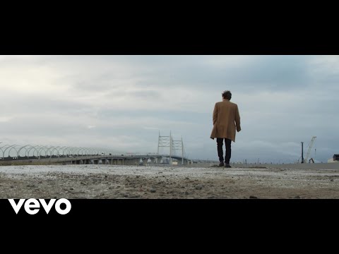 Denis First, Reznikov, Bright Sparks - Shameless