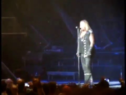 Vince Neil shouts for Lemmy Kilmister on his death day
