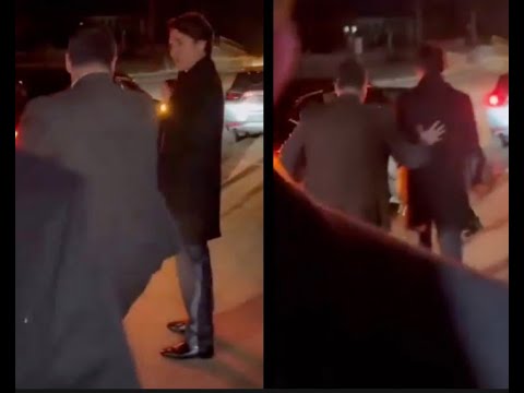 Caught On Camera Trudeau'S Security Has To Rush Pm Away From Protesters
