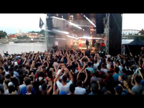 Náplavka 2016 - Vladimir 518 / Pil C / Smack / Mike T - Tak a teď!