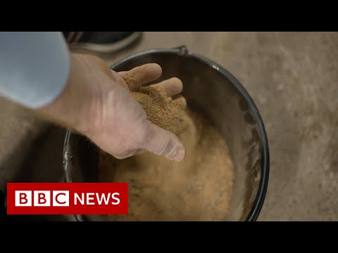 How the world's first sand battery stores green power - BBC News