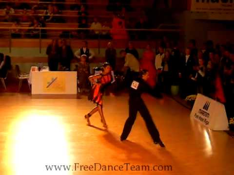 Vjaceslavs Visnakovs - Tereza Kizlo and 1st heat SemiFinal Samba.flv