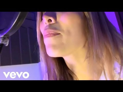 Luisa Fernanda W - De Repente  ( COVER ) Sanvalentin