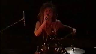Babes in Toyland -  Dogg (live 1993)