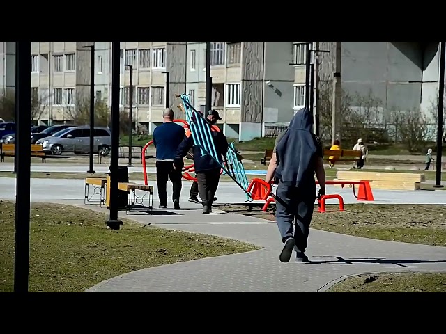 В Твери продолжается второй этап работ по благоустройству сквера на улице Хромова