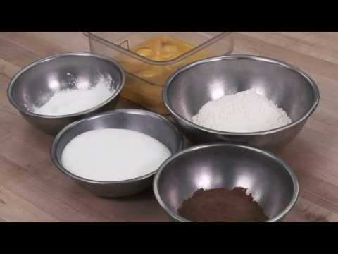 NAIT demonstrates how to make a foam (sponge) cake