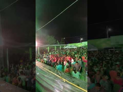 Lanquín Incontenible,que bien nos la pasamos amigos. #retrohits #lagranmanzana #incontenible