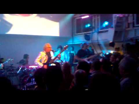 The Buggles - The Plastic Age (Live At Supper Club London 2010)