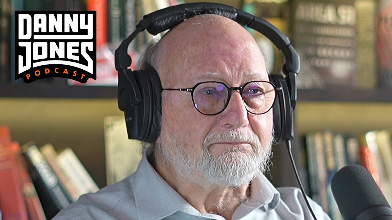 Psychonaut Scientist Reveals The ANCIENT Beings Hiding in DMT Hyperspace | Dennis McKenna