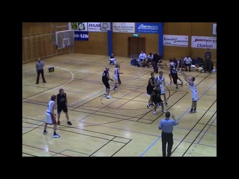 (3/4) Fjellhamar 119-114 Ammerud, 2OT (November 8, 2003) Basket, norsk førstedivisjon.