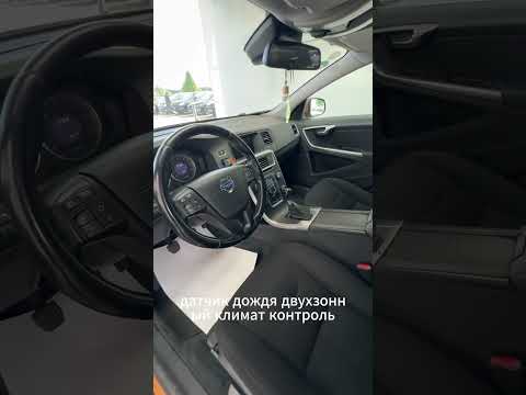 фото volvo v60 i 0