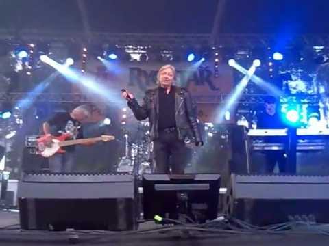 Václav Neckář - Tu kytaru jsem koupil kvůli tobě Rychtář fest 2012