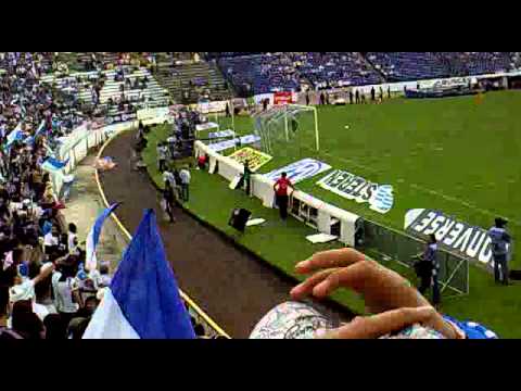 "MALKRIADOS DF EN PUEBLA PUEBLA VS TIGRES 2010" Barra: Malkriados &bull; Club: Puebla Fútbol Club