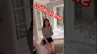 【パンチラ】気が付いたときにはもう遅い😝 #cute #パンチラ #shorts