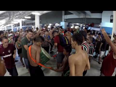 Saída - Fluminense 3 x 1 Portuguesa