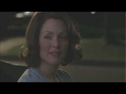 Julianne Moore at her best in a sweet scene from "The Prize Winner of Defiance Ohio"