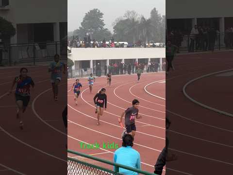 Girls under 17 relay race 4x100 #olympicsport #relay #race ￼