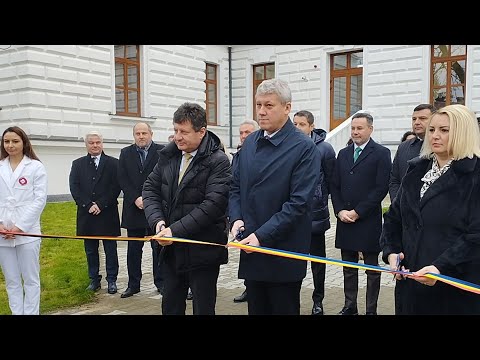 Cionca și Predoiu au tăiat panglica la Oncologie. Predoiu: „E prima dată când fac asta”