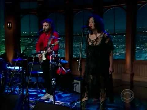 Liam Finn on the Late Late Show with Craig Ferguson