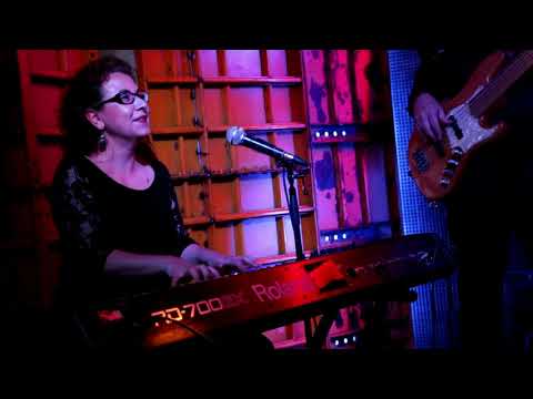 Big Mama Montse & 30's Band - "My Babe Just Cares For Me" [Madrid 6/04/2018]