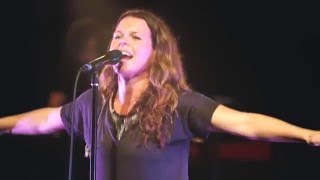 Take Courage (Live) - Lindy Conant & Circuit Riders