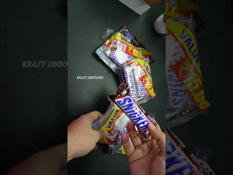 #cadbury #sneakers #sneaker #chocolate #chocolateeating #asmr #eatingasmr #darkchocolate #shorts