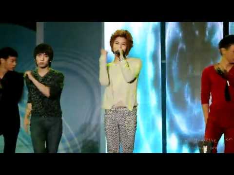 [FANCAM] 101001 taemin's tummy