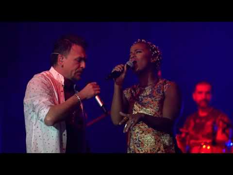 Gibonni ft. Stephanie Sounds - Posoljeni zrak i razlivena tinta (Sava centar 15.11.2016.)