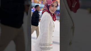 Download lagu Comel Anzalna Nasir Main Ice Skating... mp3