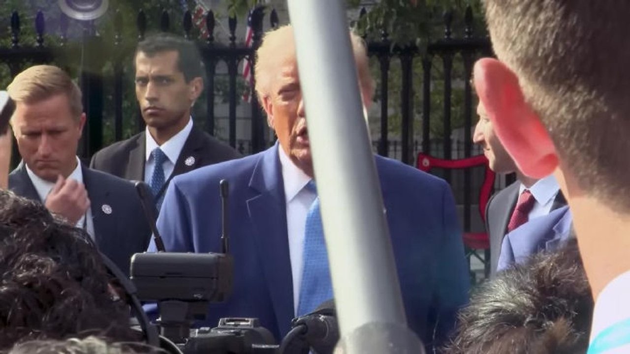 Trump: Xi vuole i data center perché è intelligente sa che è un'ottima cosa per la Cina