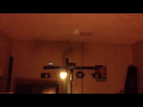 checking my gigbar and Bose l1