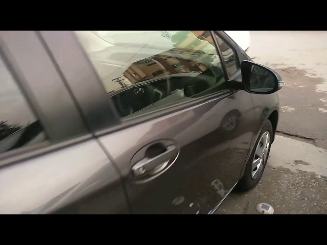 Toyota Vitz F 1.0 2016 Toyota Vitz F 1.0 2016 Video