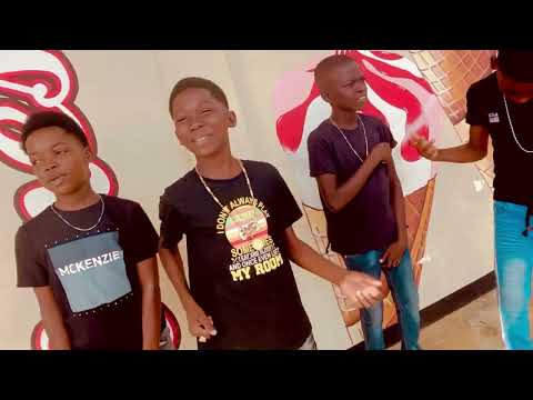 Lil BadBay - Dee G Oem