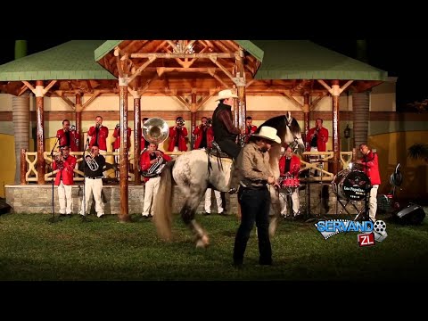 El Fantasma Ft  Banda Los Populares Del Llano Me Llamo Rafael En Vivo 2016