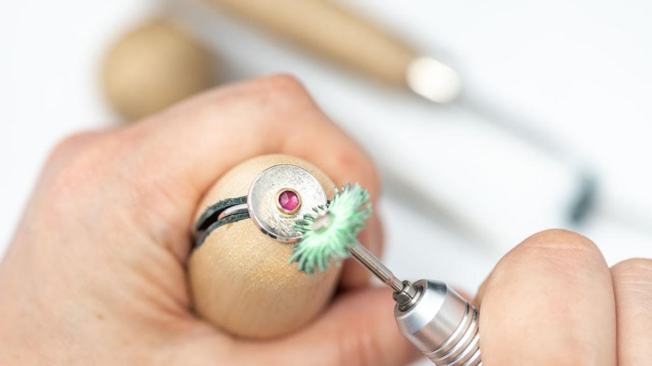 How to Polish Gold and Silver Jewellery With Jessica Rose (NEW COURSE TRAILER)