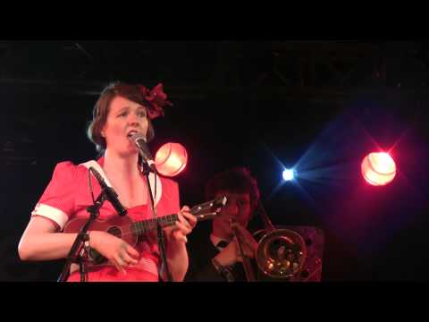 Katy Carr and the Aviators - Hej Sokoły (Charlie Gillett Stage, WOMAD, 28/07/2013)