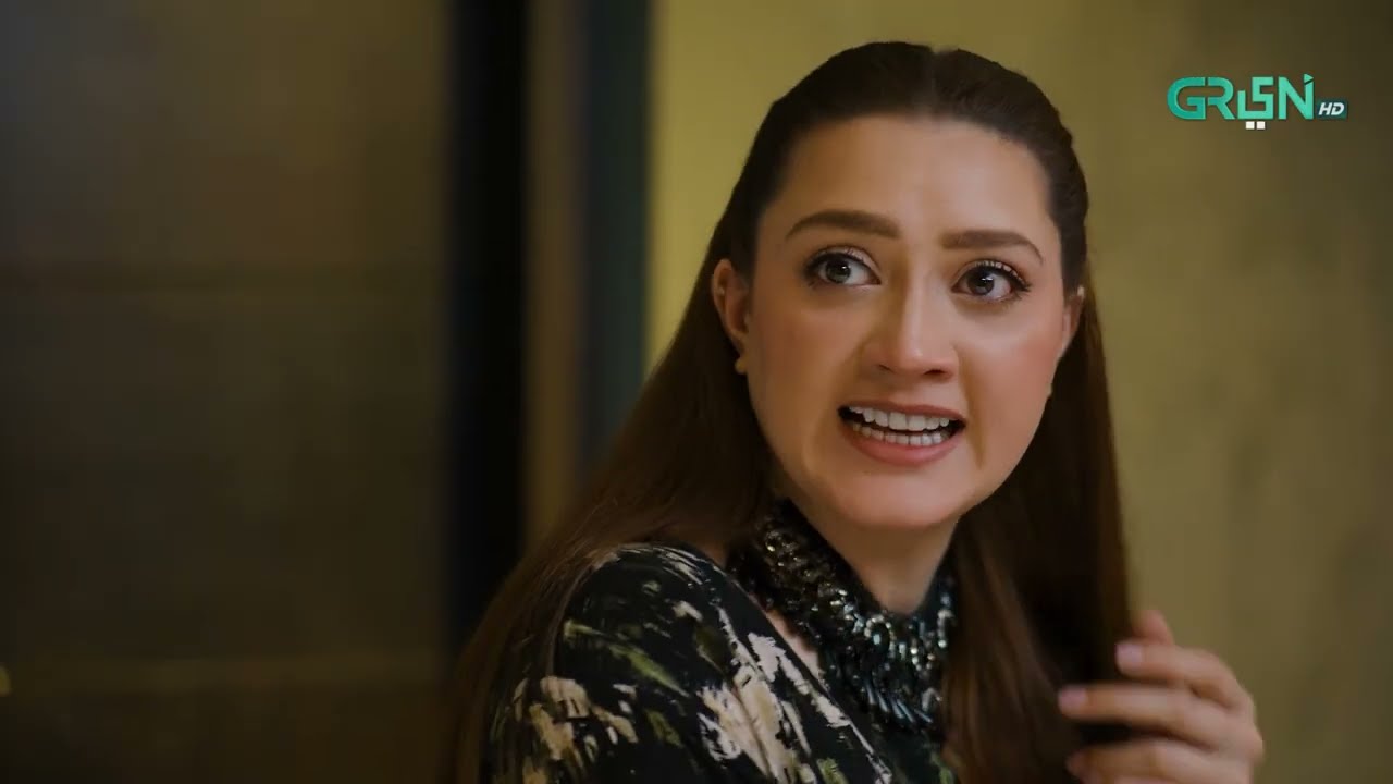 Mujhe Mera Paisa Wapas Chahiye | Momina Iqbal - Junaid Khan | Do Kinaray | Green TV