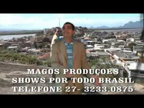 AUGUSTO SUMMERVIEW CANTA CADE VOCE