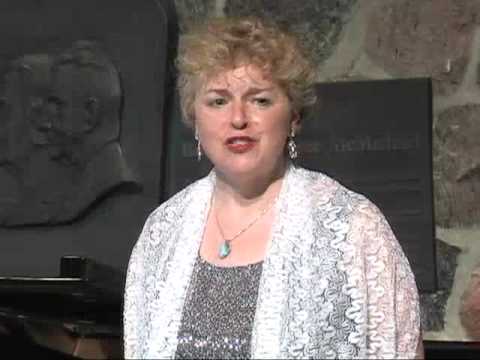 Barbara Fris sings 