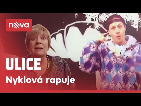 To tu ještě nebylo! Nyklová rapuje v klipu Mária I Ulice I Nova