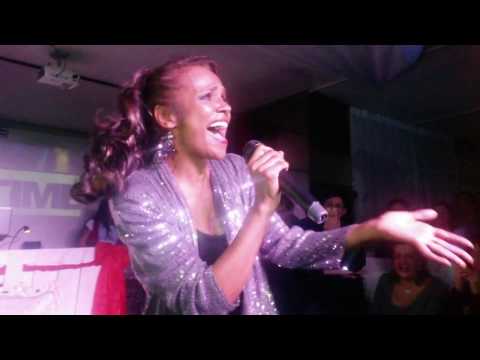 download lagu mp3 mp4 Tracy Spencer Oggi, download lagu Tracy Spencer Oggi gratis, unduh video klip Download Tracy Spencer Oggi Mp3 dan Mp4 Music Gratis
