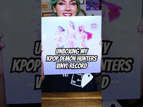😍 unboxing my KPop Demon Hunters vinyl record! REAL REACTION 😍 #golden #huntrix #unboxing
