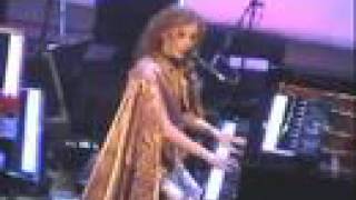 Tori Amos - Albany - 22-Etienne (2003)