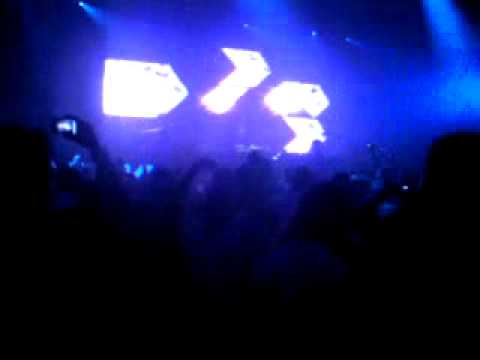 Paul van Dyk @ Ministry of Fun 5.3.2011 - first minutes of PvD set